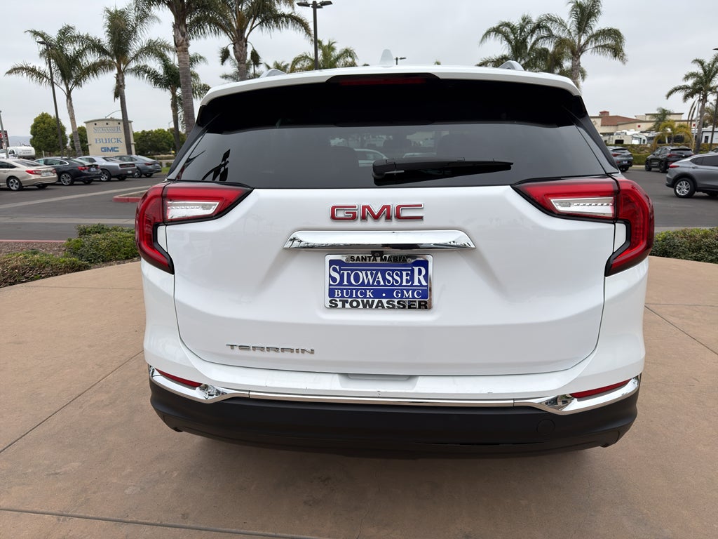 2023 GMC Terrain FWD 4dr SLT