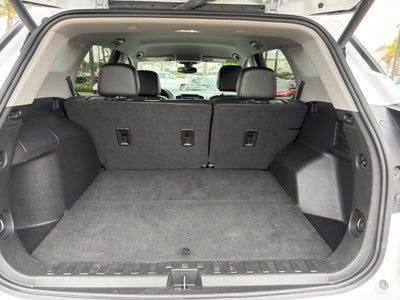 2023 GMC Terrain FWD 4dr SLT