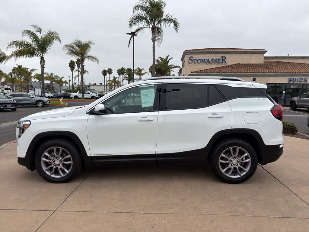 2023 GMC Terrain FWD 4dr SLT