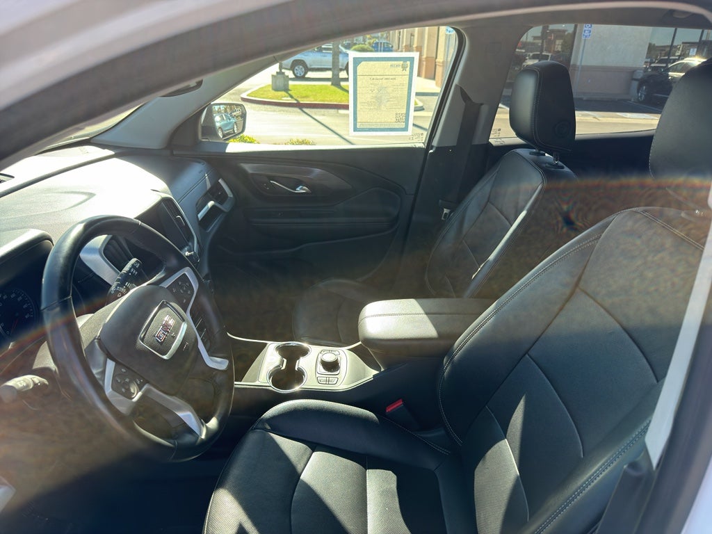 2024 GMC Terrain FWD 4dr SLT