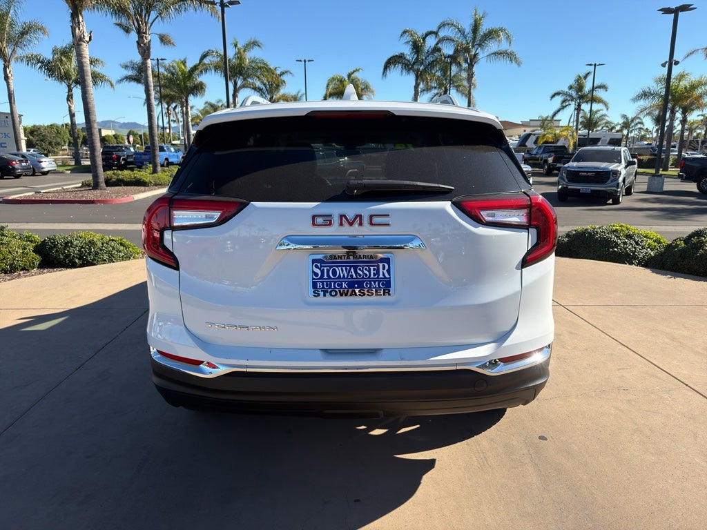 2024 GMC Terrain FWD 4dr SLT