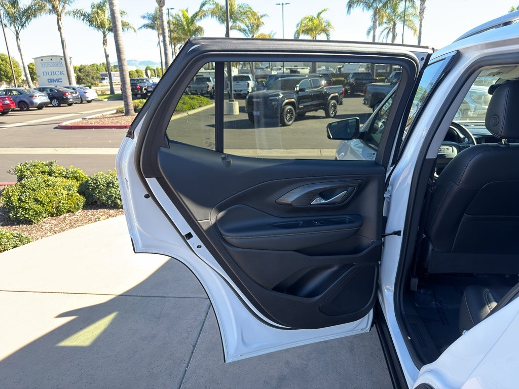 2024 GMC Terrain FWD 4dr SLT