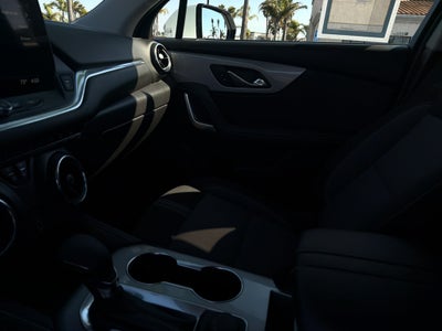 2025 Chevrolet Blazer LT FWD