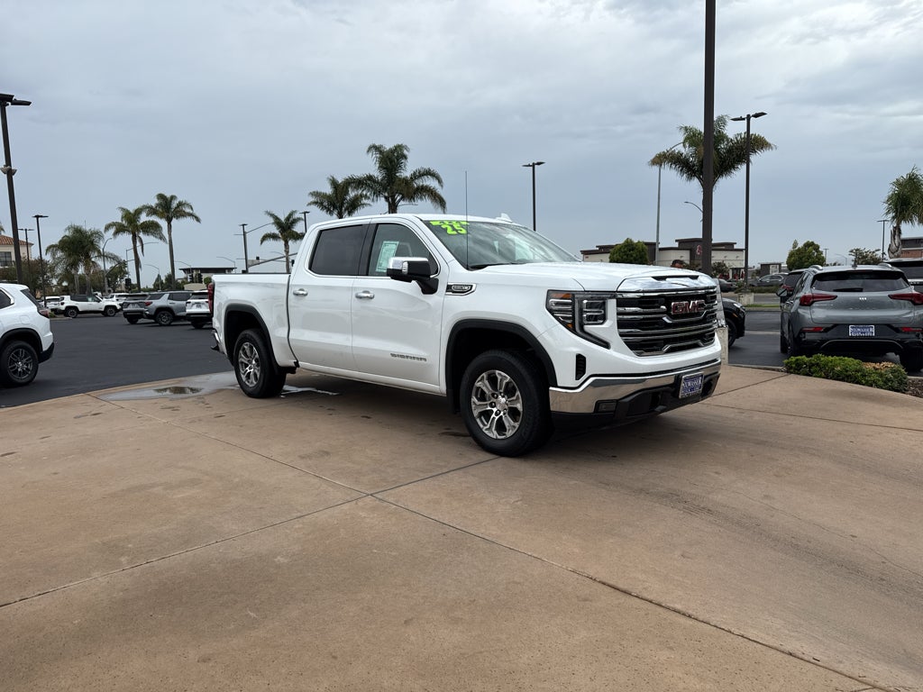 2025 GMC Sierra 1500 Crew Cab Short Box 4-Wheel Drive SLT