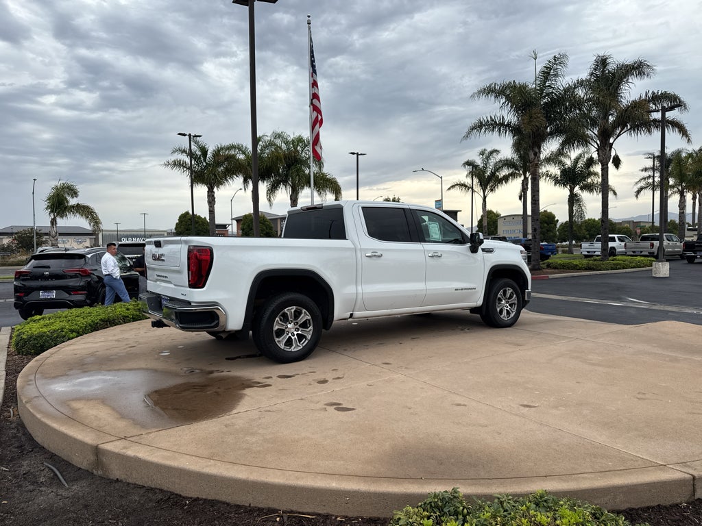 2025 GMC Sierra 1500 Crew Cab Short Box 4-Wheel Drive SLT