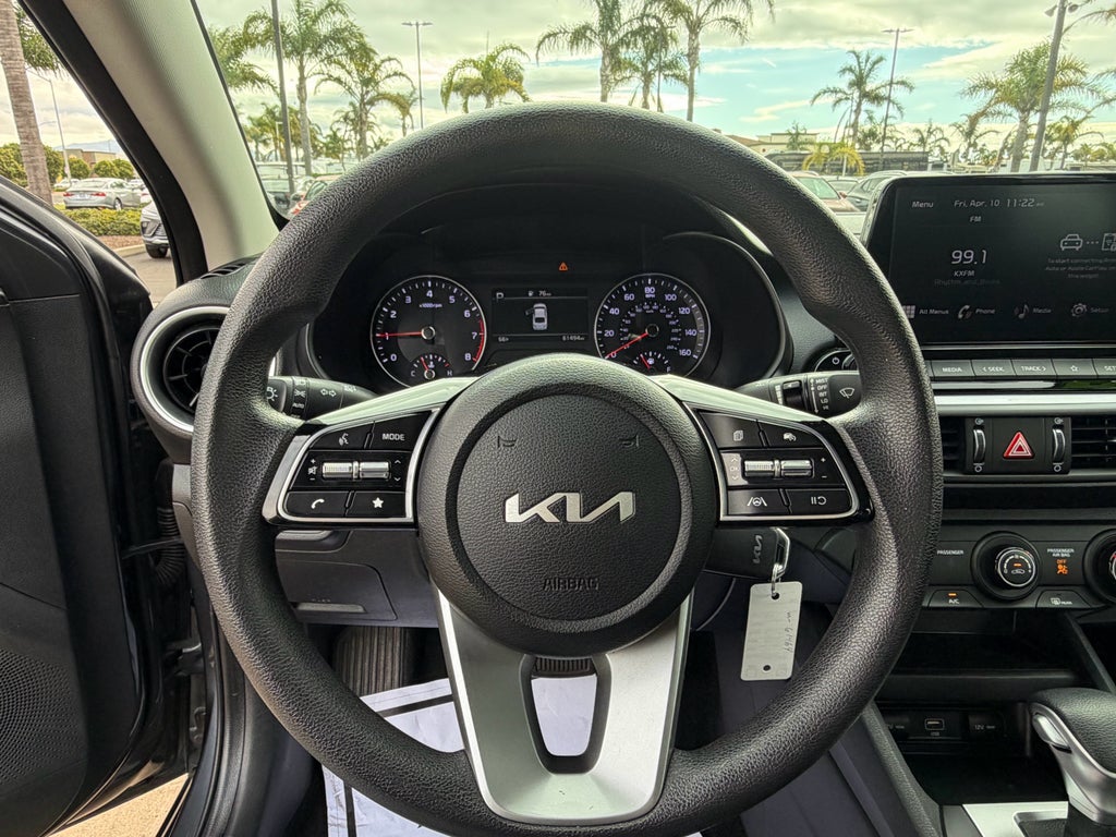 2023 Kia Forte LXS IVT