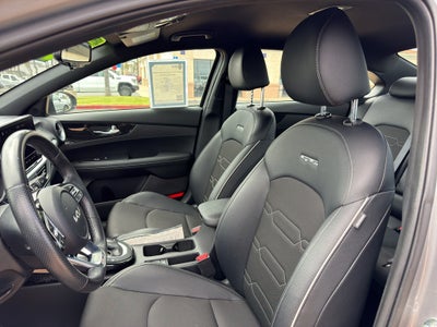 2024 Kia Forte GT-Line IVT