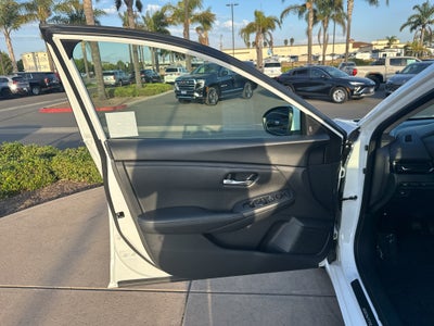 2024 Nissan Sentra SV CVT