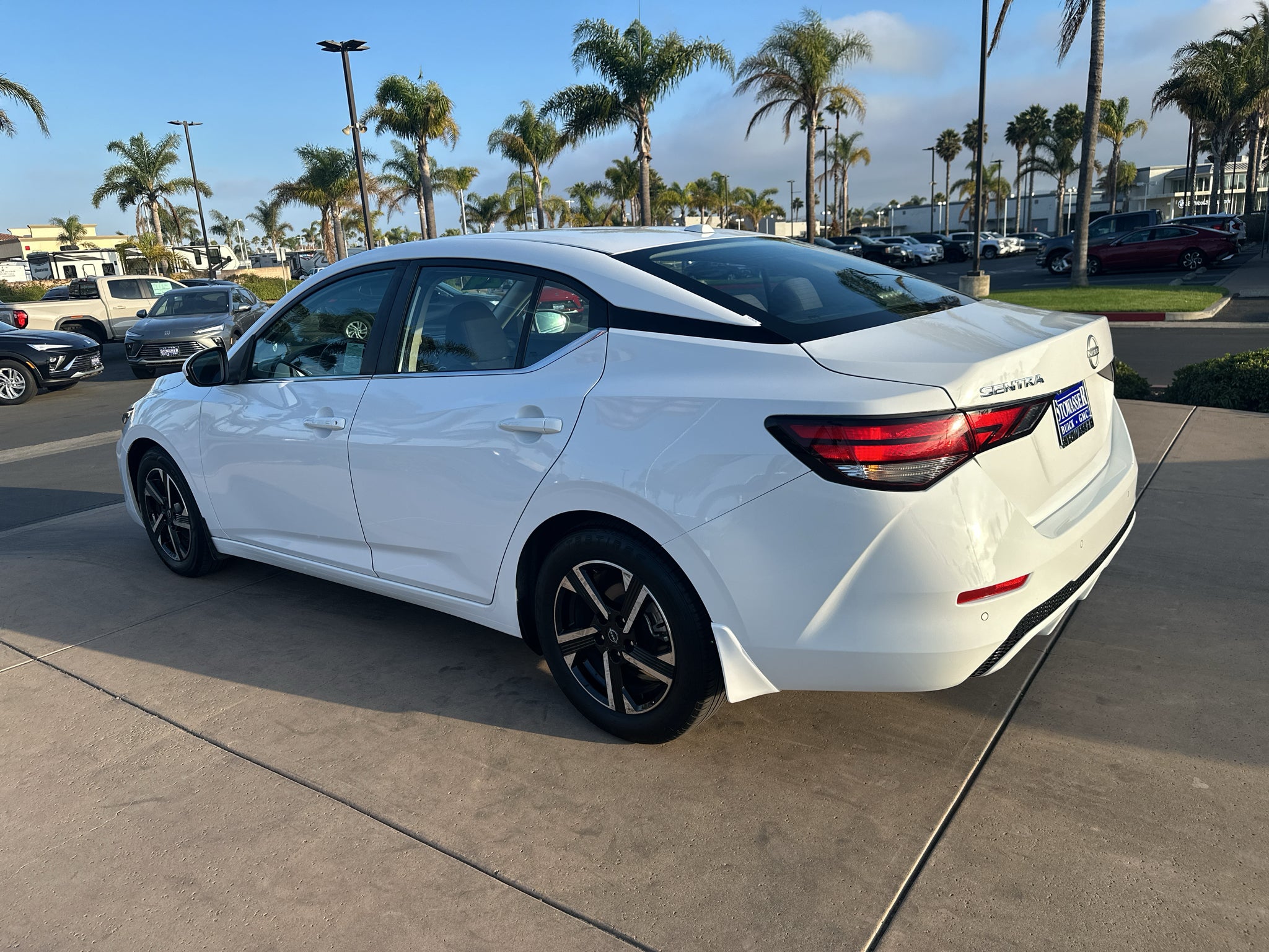 2024 Nissan Sentra SV CVT