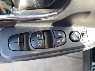 2024 Nissan Kicks SR FWD