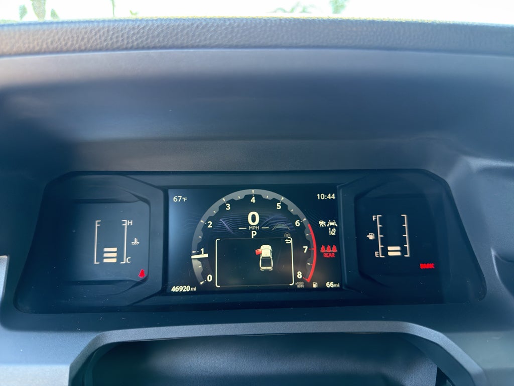 2024 Toyota Tacoma 2WD 2WD SR5 Double Cab 5' Bed AT (SE)