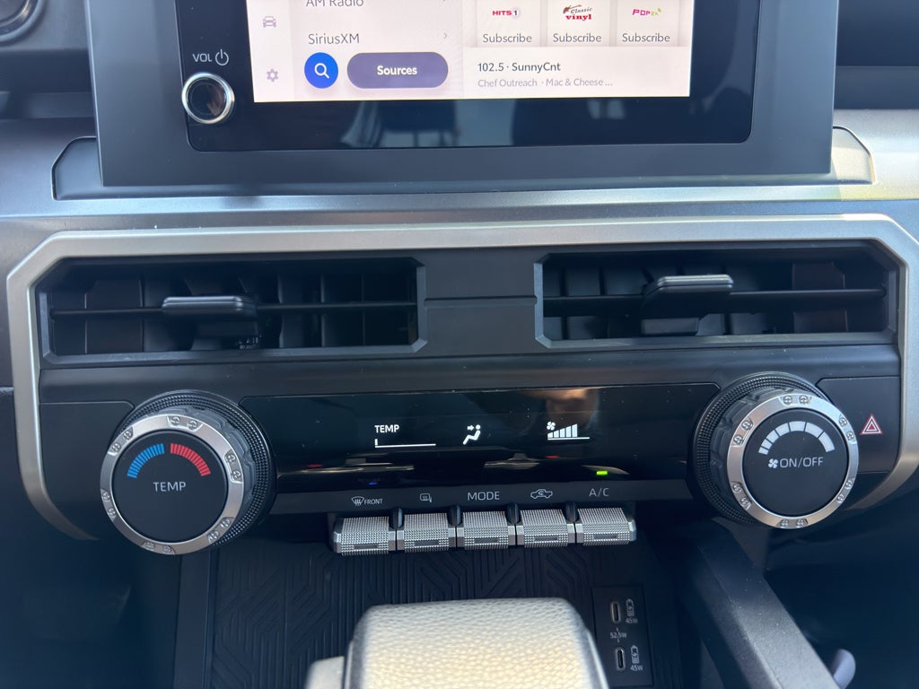 2024 Toyota Tacoma 2WD 2WD SR5 Double Cab 5' Bed AT (SE)