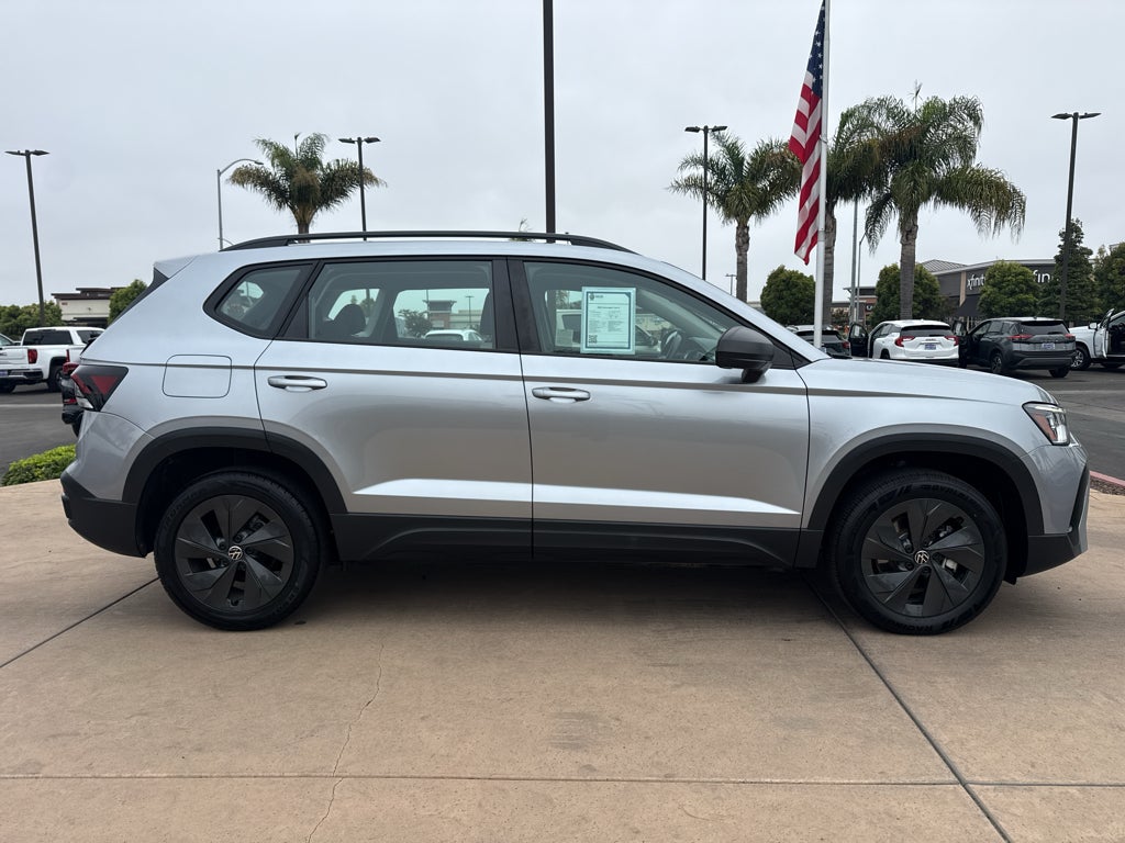 2025 Volkswagen Taos S FWD