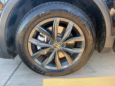 2024 Volkswagen Tiguan 2.0T SE FWD