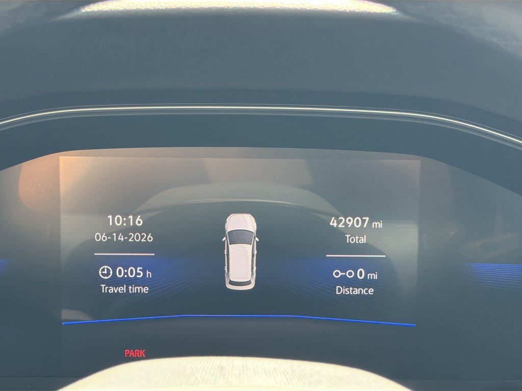 2025 Volkswagen Jetta SE Auto
