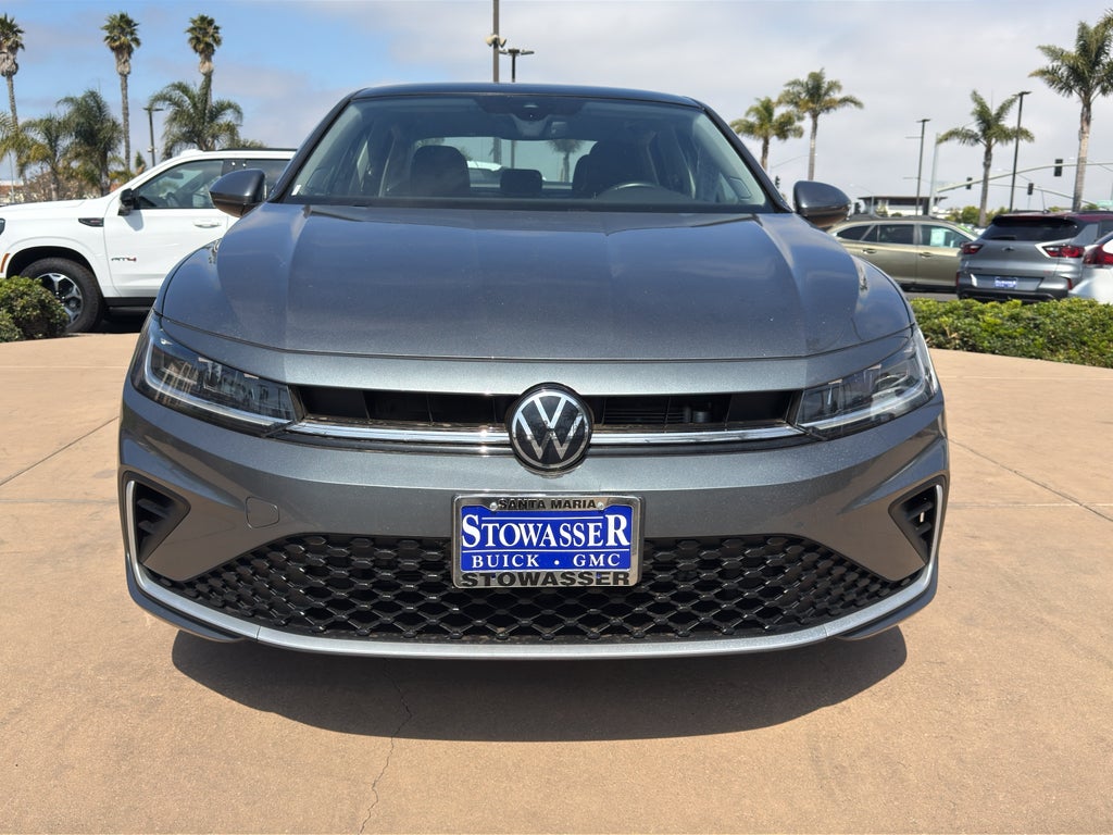 2025 Volkswagen Jetta SE Auto