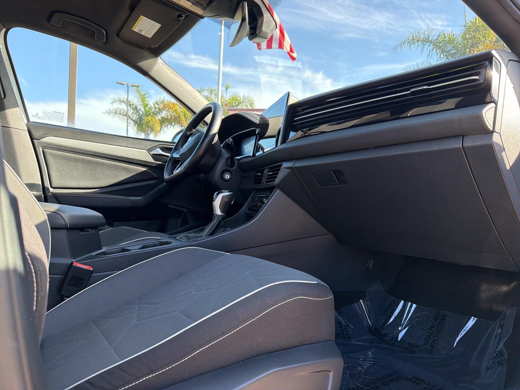 2025 Volkswagen Jetta Sport Auto