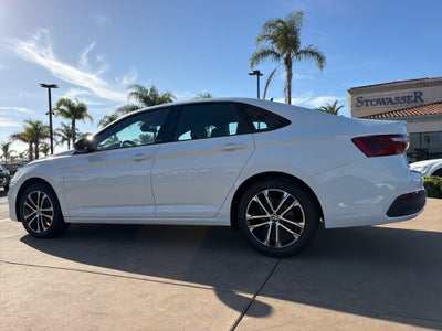 2025 Volkswagen Jetta Sport Auto