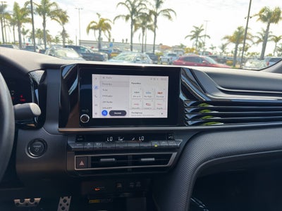 2025 Toyota Camry LE (SE)