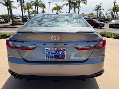 2025 Toyota Camry LE (SE)