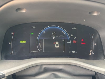 2025 Toyota Camry LE (SE)