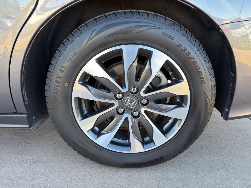 2024 Honda Odyssey EX-L Auto