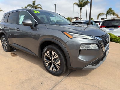 2021 Nissan Rogue FWD SV