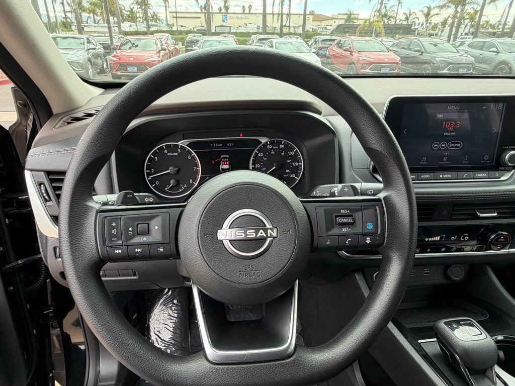 2023 Nissan Rogue FWD SV