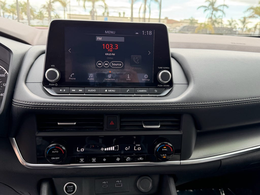 2023 Nissan Rogue FWD SV