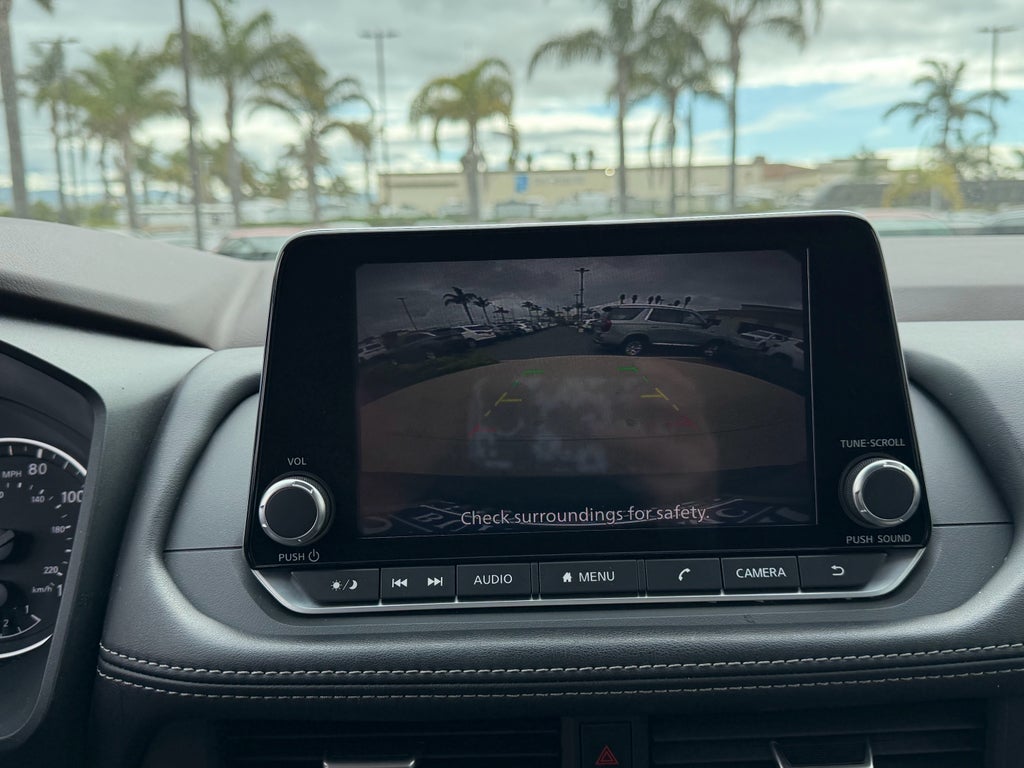 2023 Nissan Rogue FWD SV