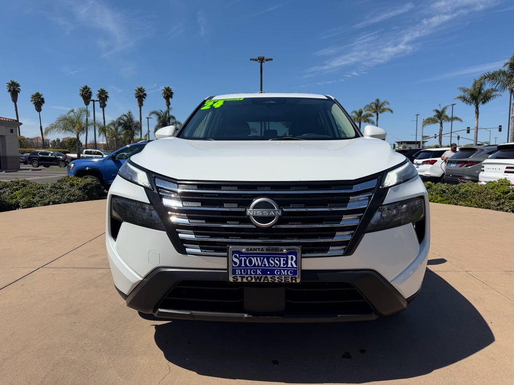 2024 Nissan Rogue FWD SV