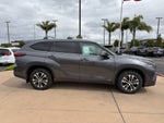 2022 Toyota Highlander Hybrid XLE AWD (Natl)