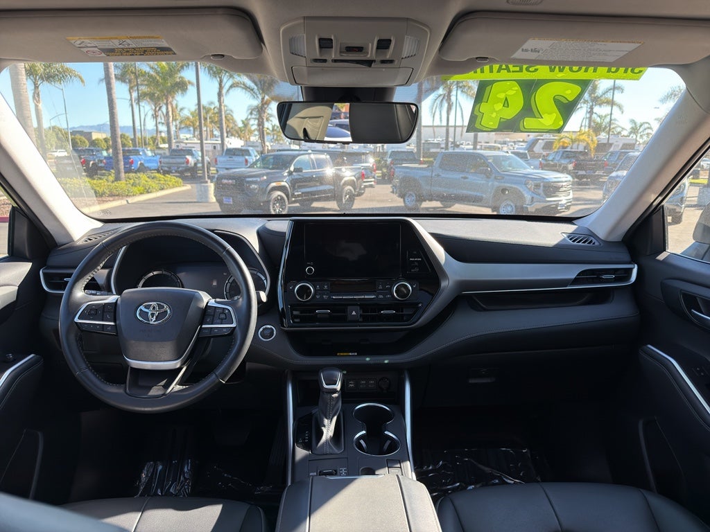 2024 Toyota Highlander LE FWD (GS)