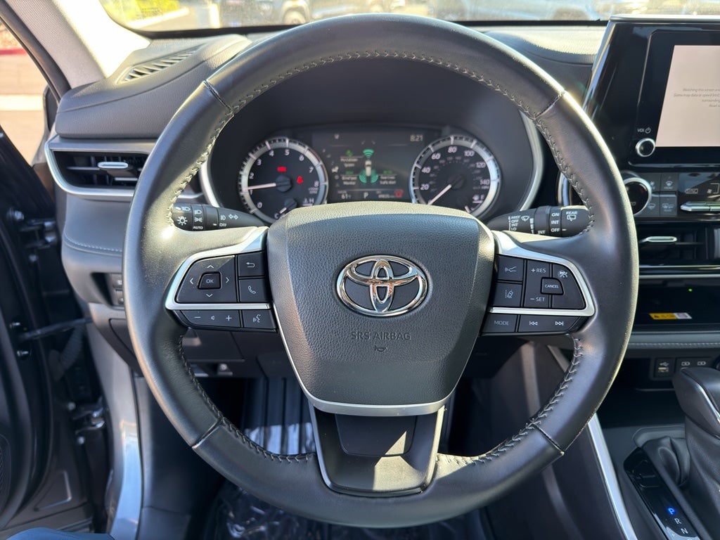 2024 Toyota Highlander LE FWD (GS)