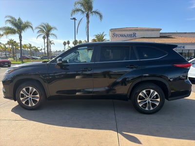 2023 Toyota Highlander L FWD (Natl)