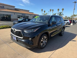 2023 Toyota Highlander L FWD (Natl)