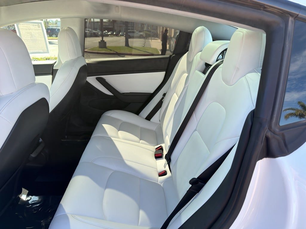 2021 Tesla Model 3 Standard Range Plus RWD