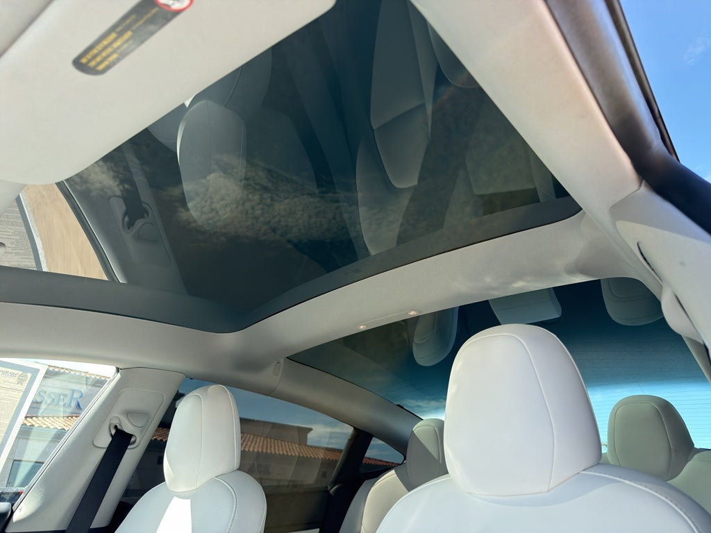 2021 Tesla Model 3 Standard Range Plus RWD