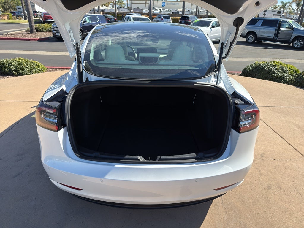 2021 Tesla Model 3 Standard Range Plus RWD