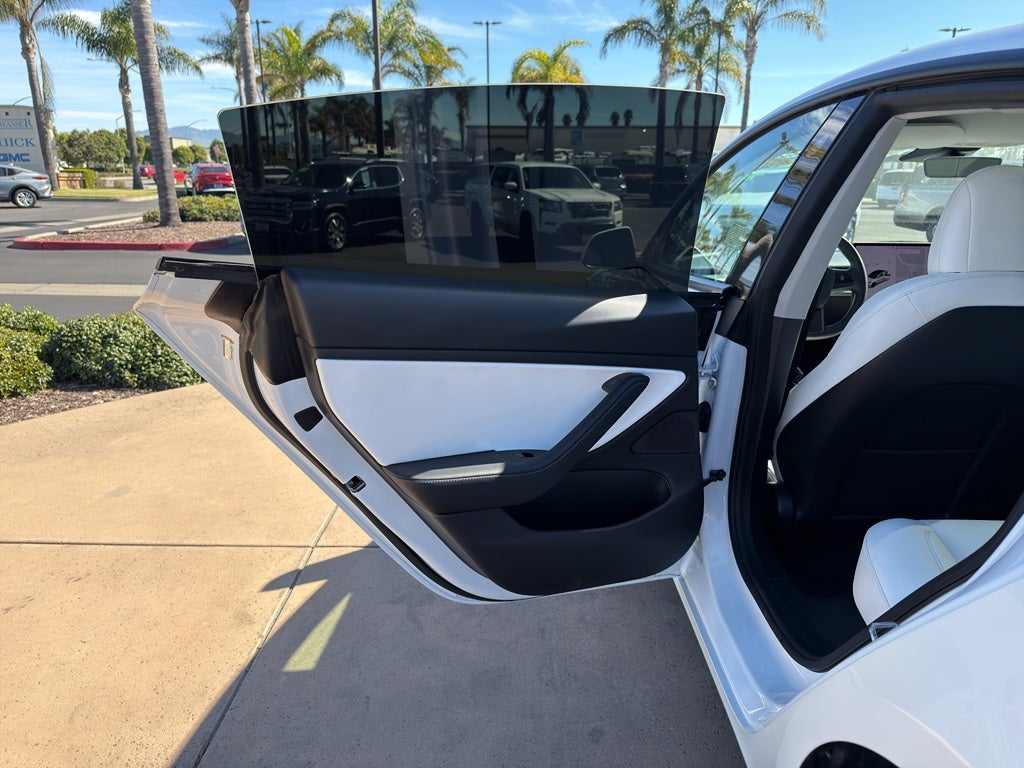 2021 Tesla Model 3 Standard Range Plus RWD