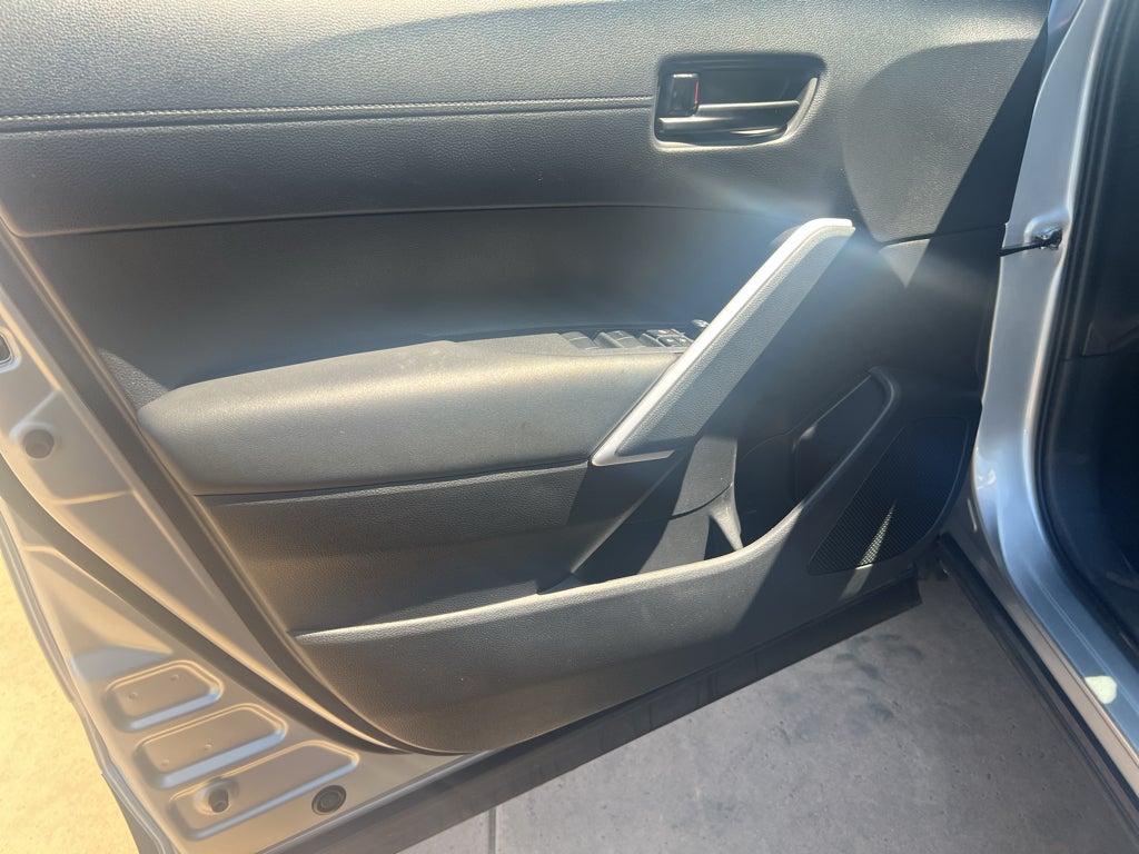 2026 Toyota Corolla Cross LE 2WD (Natl)
