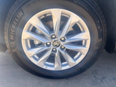 2026 Toyota Corolla Cross LE 2WD (Natl)