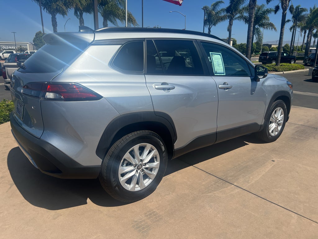 2026 Toyota Corolla Cross LE 2WD (Natl)