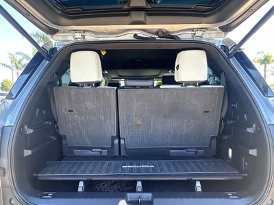 2024 Toyota Sequoia SR5 4WD (SE)