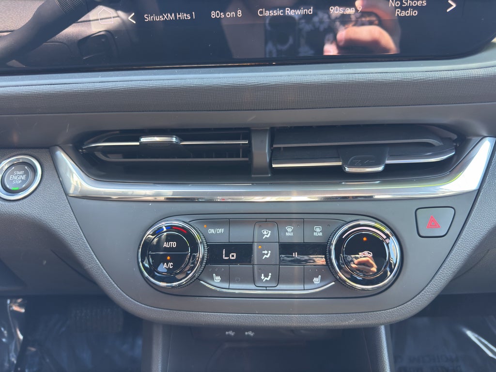 2025 Buick Envista FWD 4dr Preferred