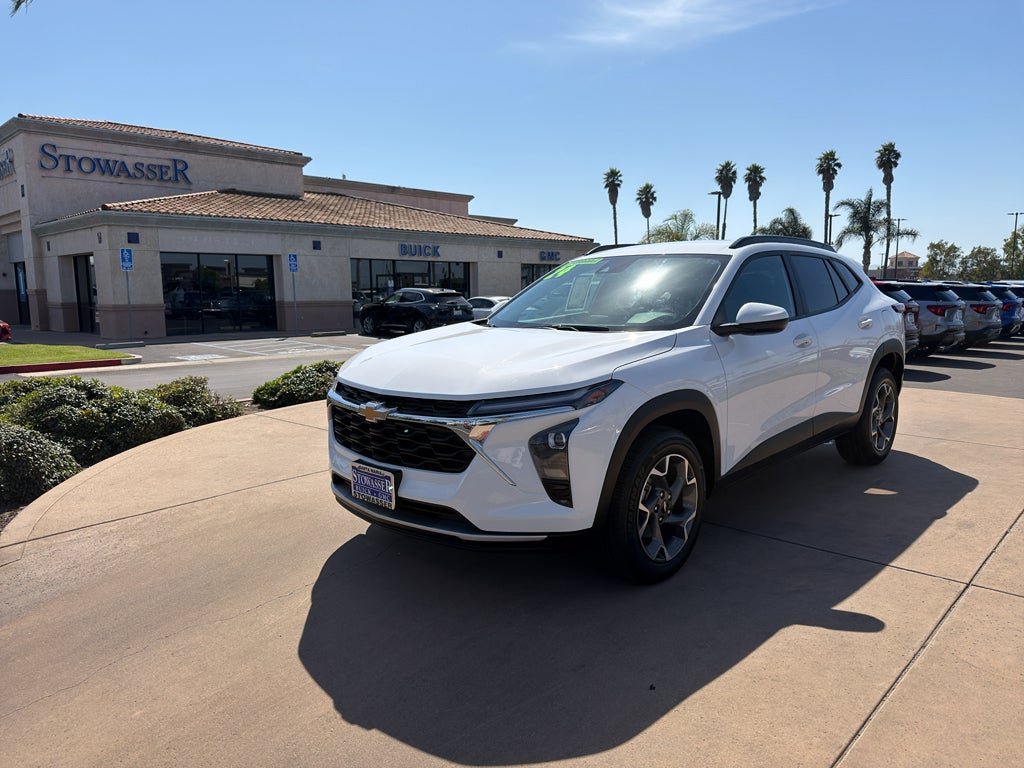 2024 Chevrolet Trax FWD 4dr LT