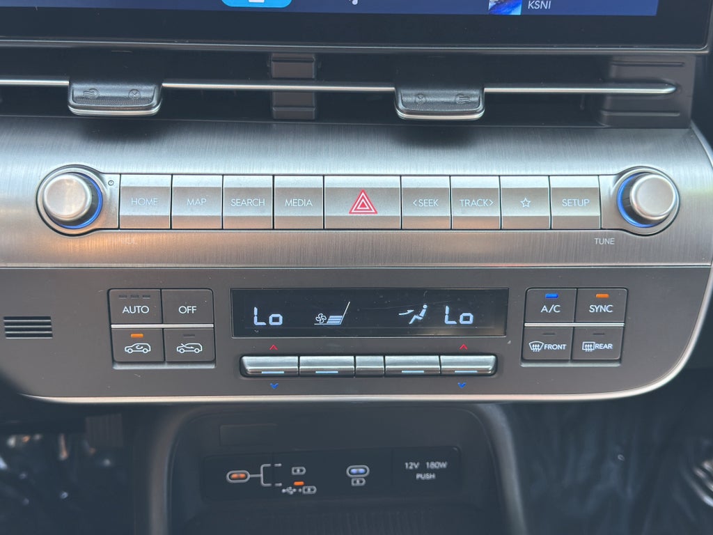 2025 Hyundai Kona SEL FWD