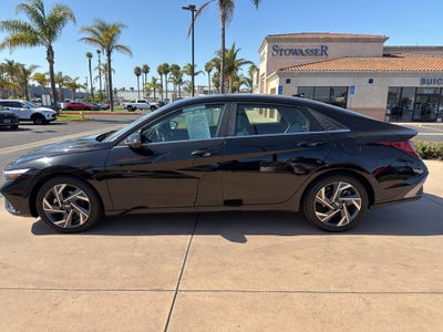 2024 Hyundai Elantra Limited IVT
