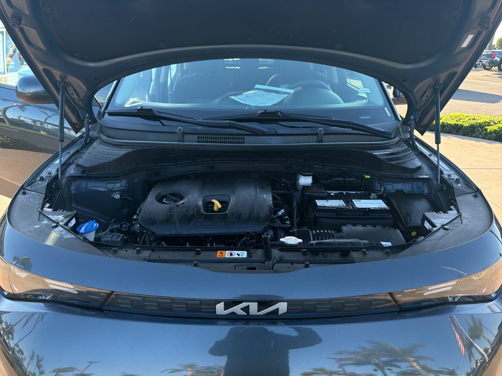 2024 Kia Soul LX IVT