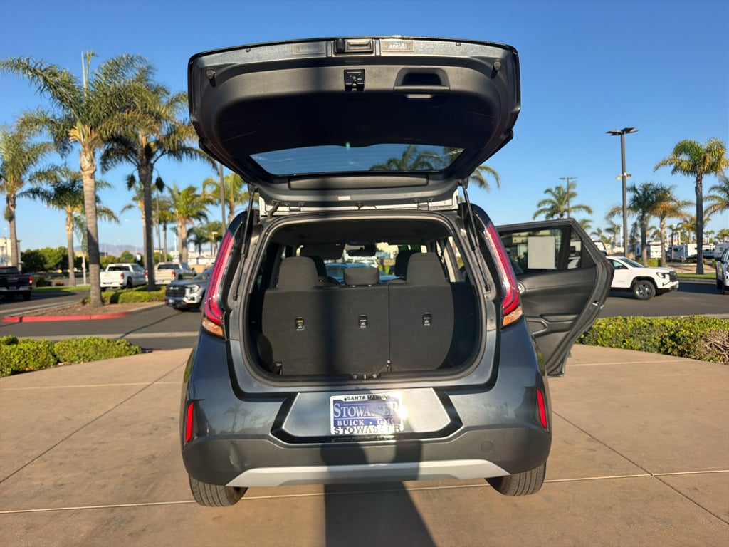 2024 Kia Soul LX IVT